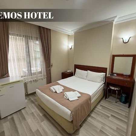 Emos Hotel Истанбул Екстериор снимка