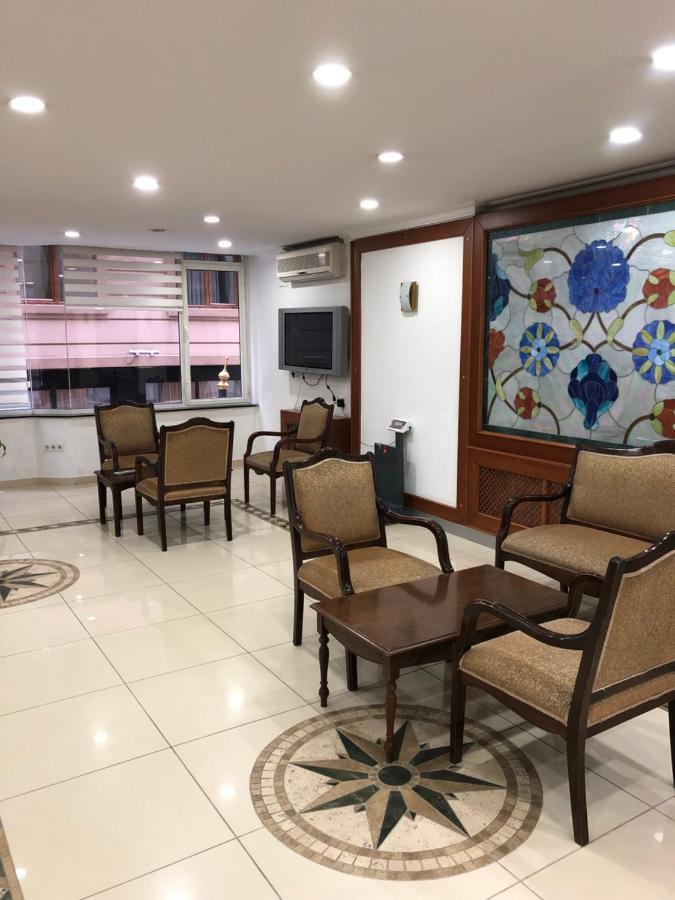 Emos Hotel Истанбул Екстериор снимка