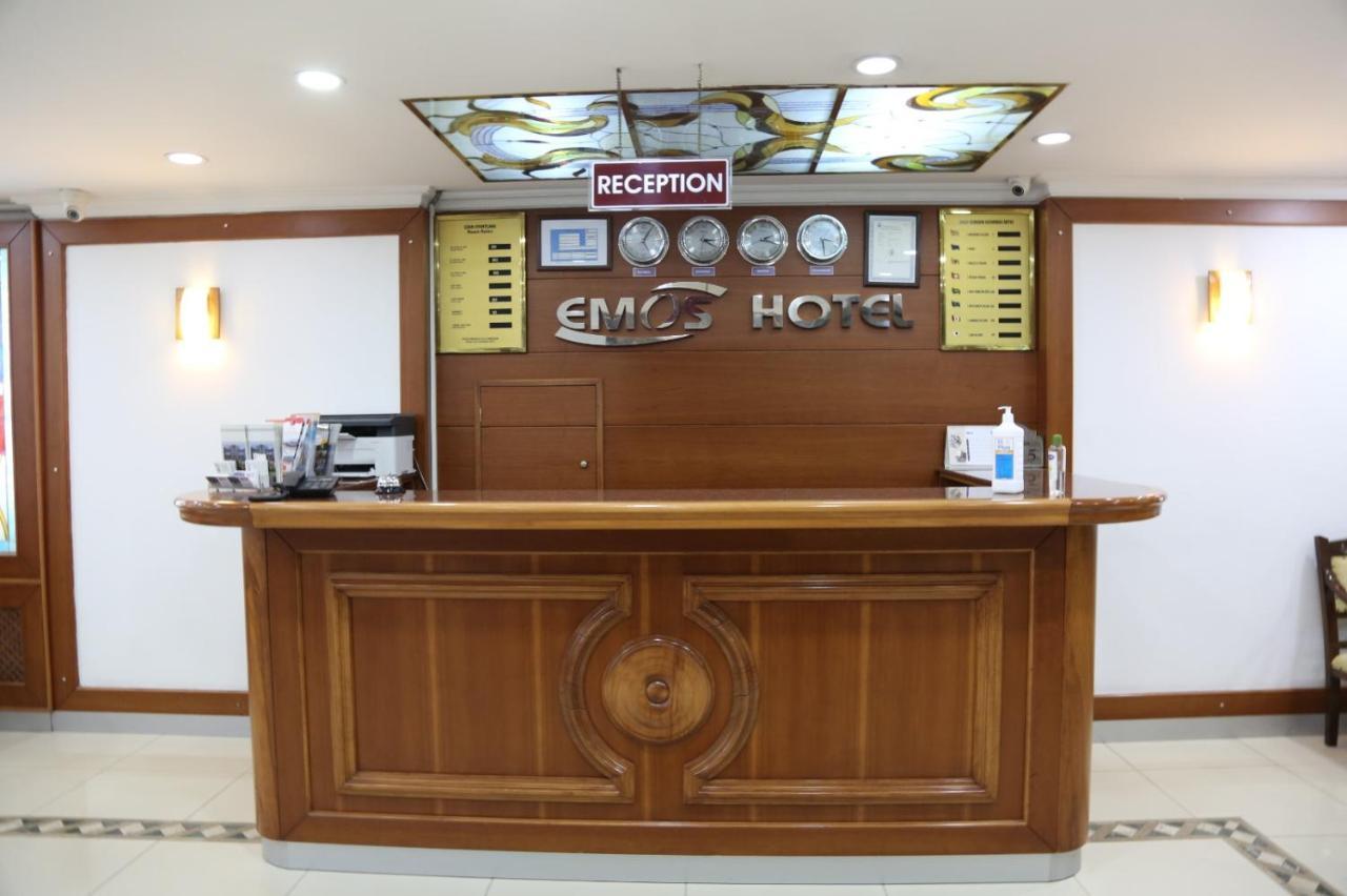 Emos Hotel Истанбул Екстериор снимка