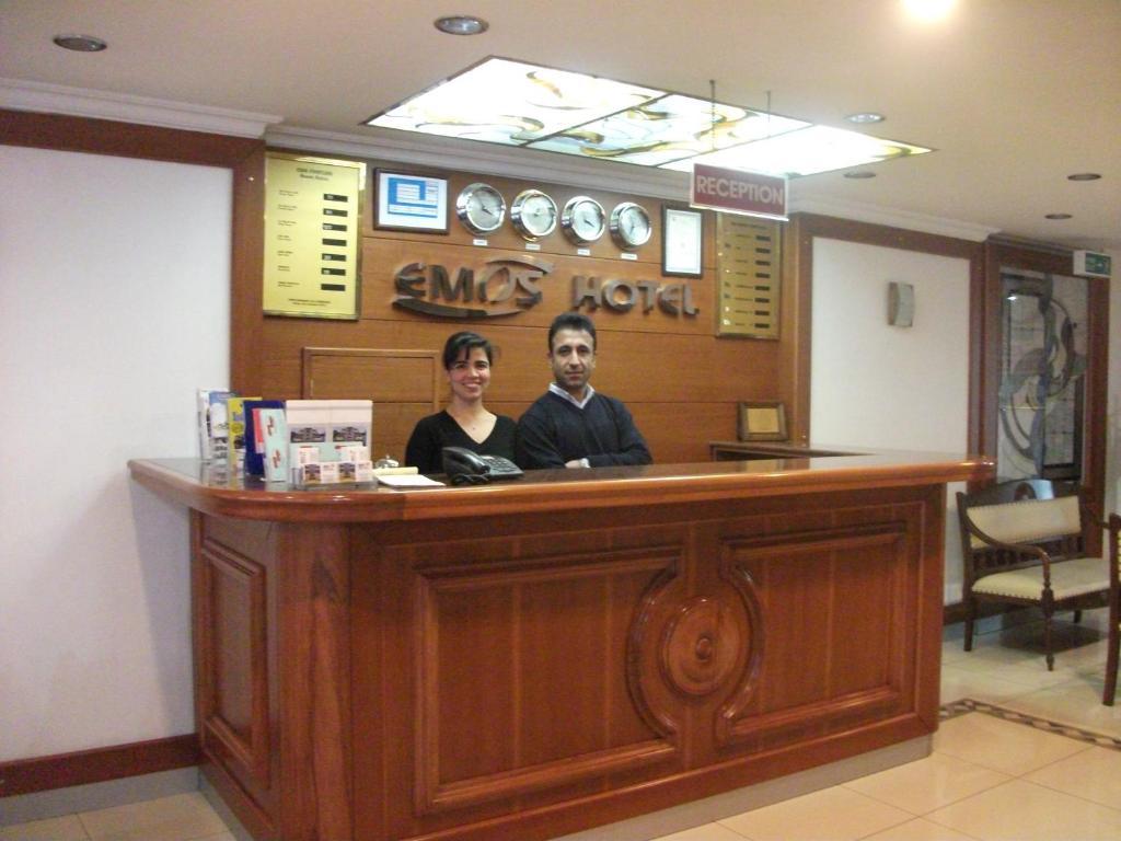 Emos Hotel Истанбул Екстериор снимка